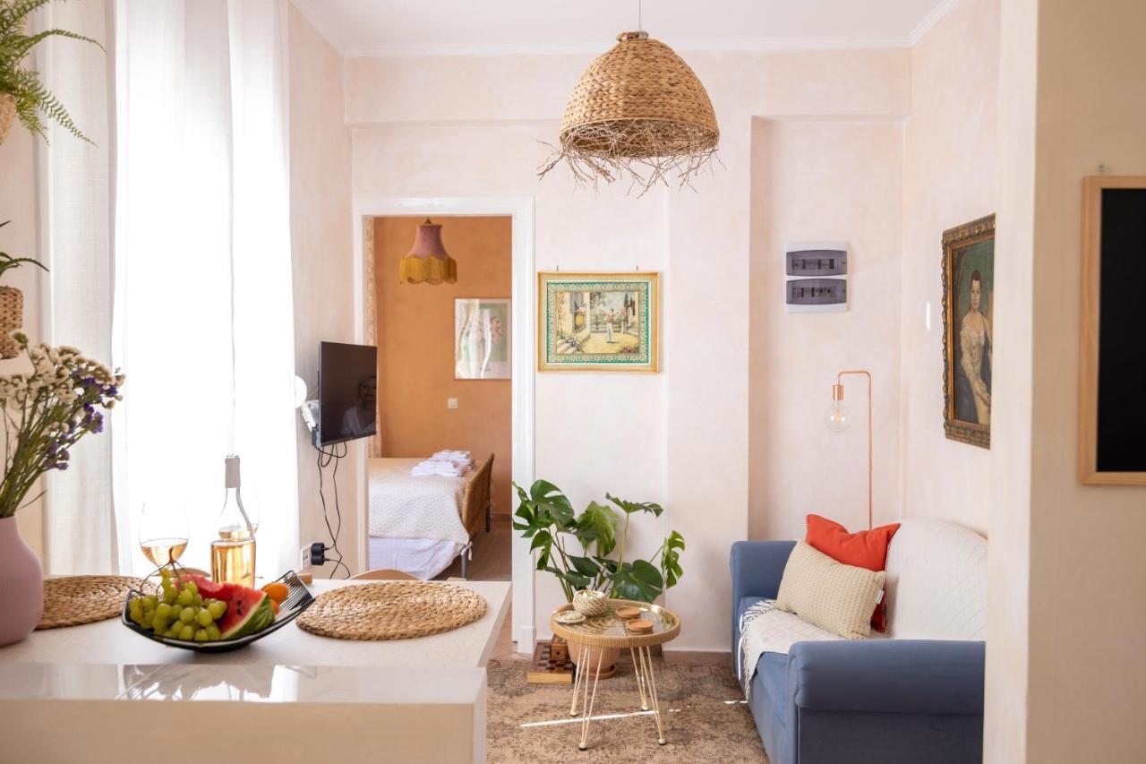 Апартаменты Mediterranean House - 12 Min From Acropolis! Афины Экстерьер фото