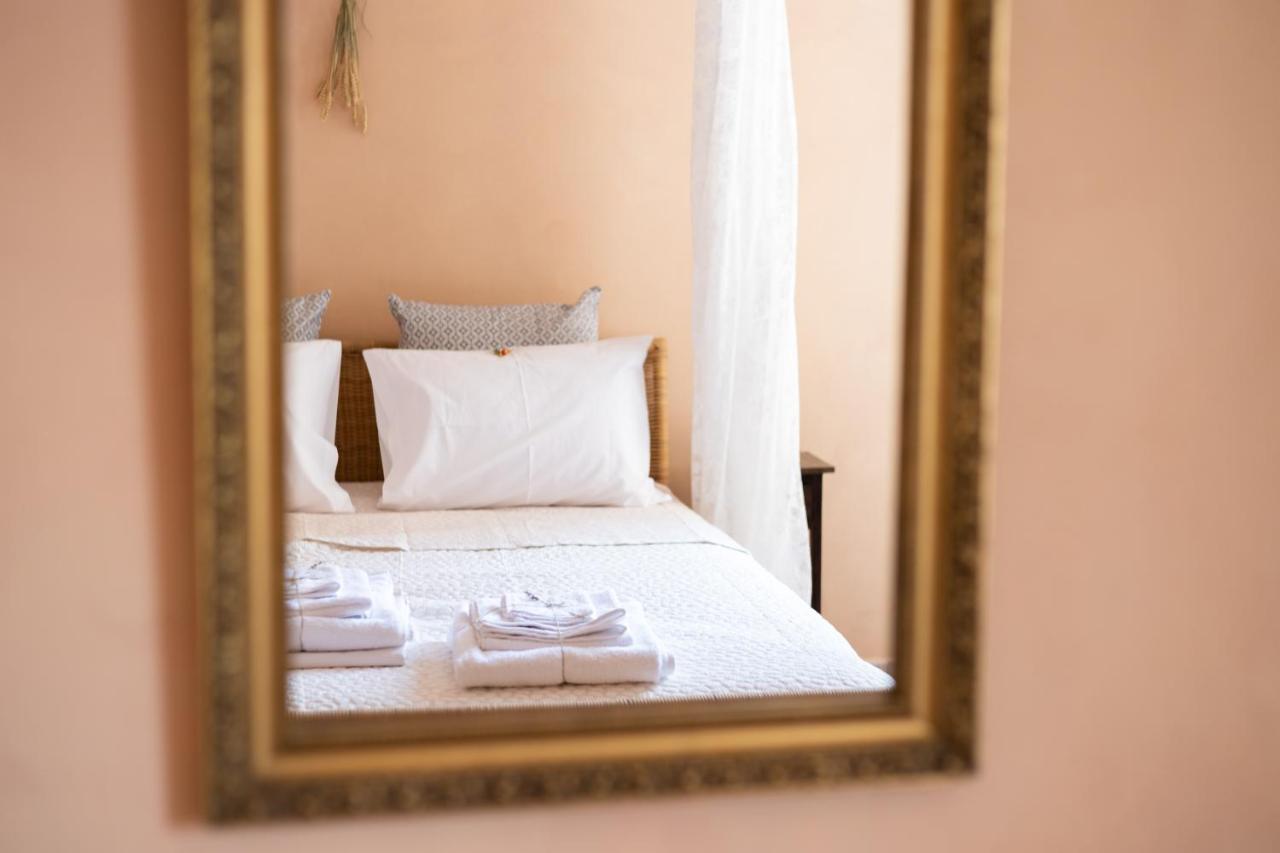 Апартаменты Mediterranean House - 12 Min From Acropolis! Афины Экстерьер фото