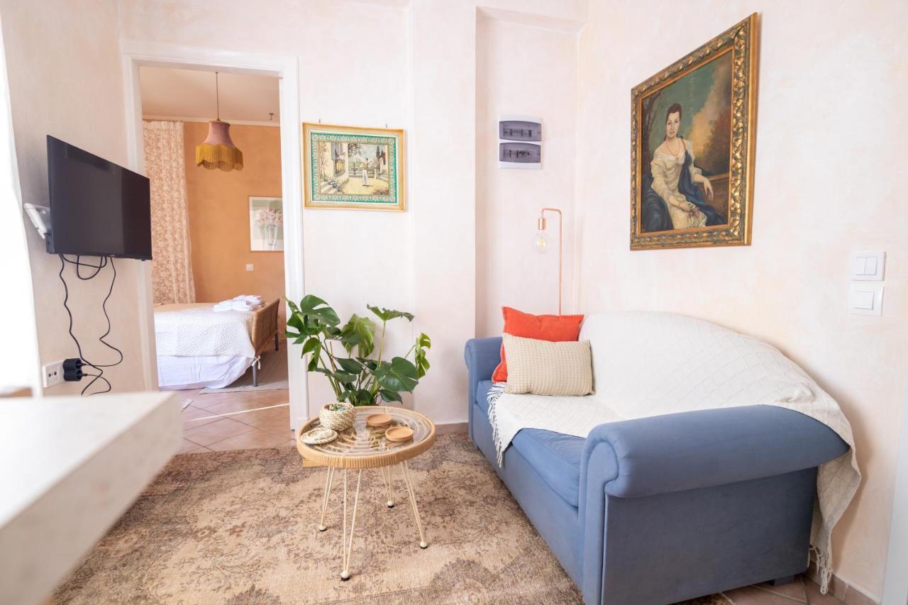 Апартаменты Mediterranean House - 12 Min From Acropolis! Афины Экстерьер фото