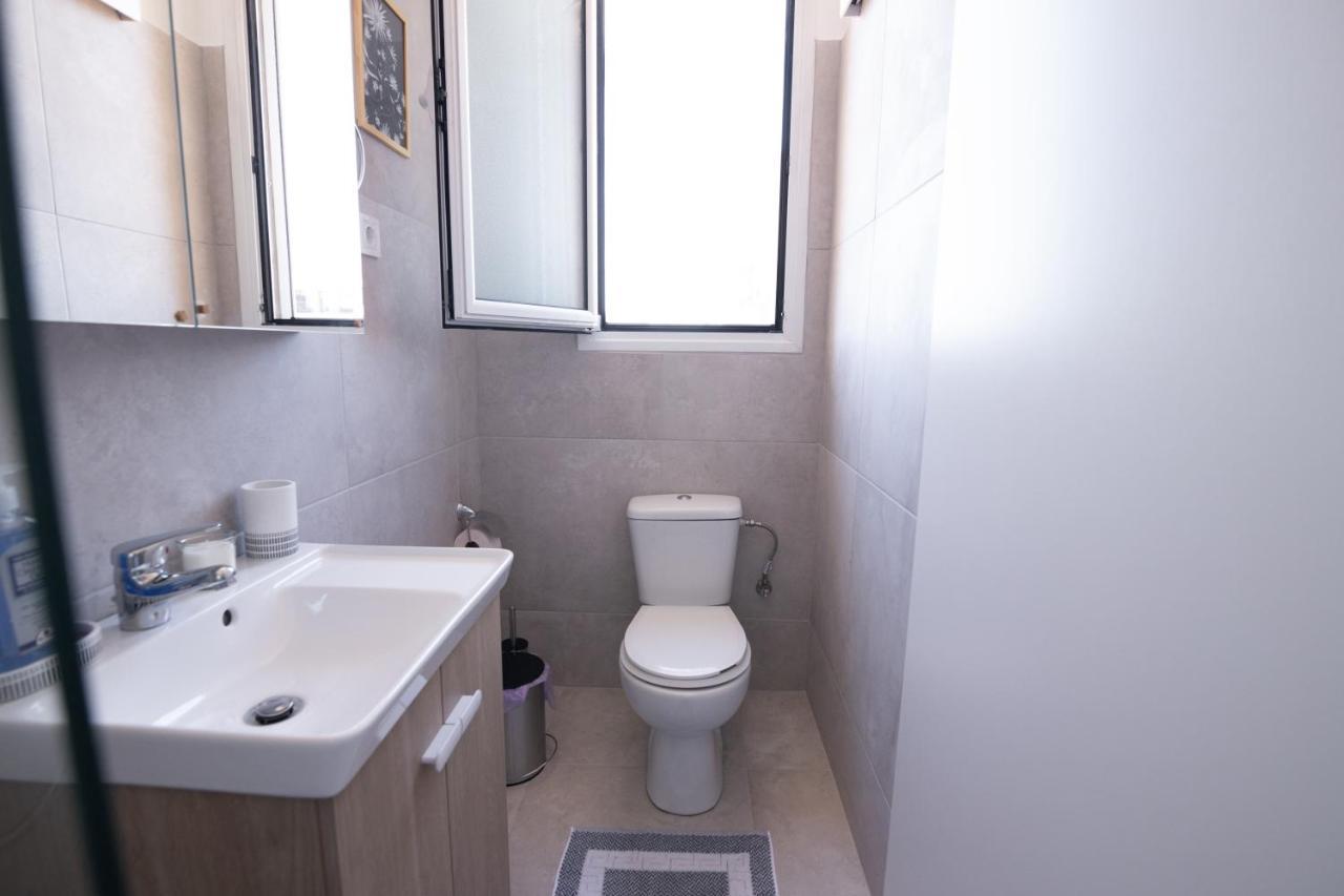 Апартаменты Mediterranean House - 12 Min From Acropolis! Афины Экстерьер фото